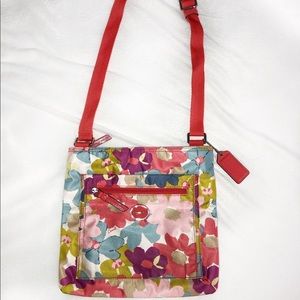 COACH CROSSBODY PURSE